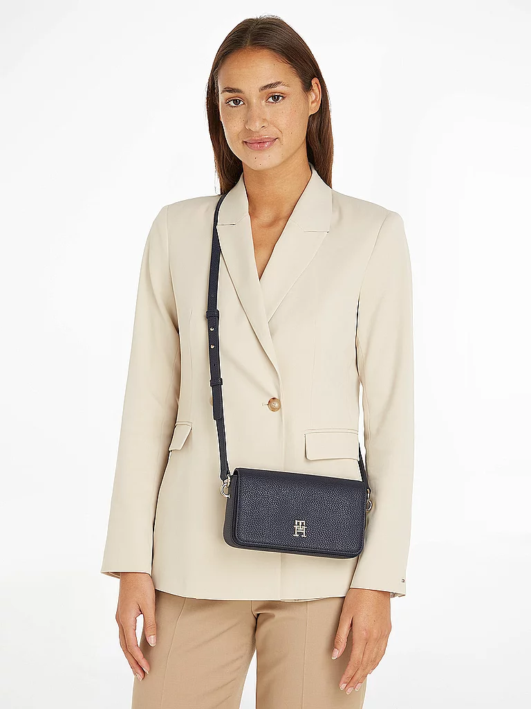 Sacs à main Tommy Hilfiger TH EMBLEM FLAP CROSS pour Sacs - vue 5